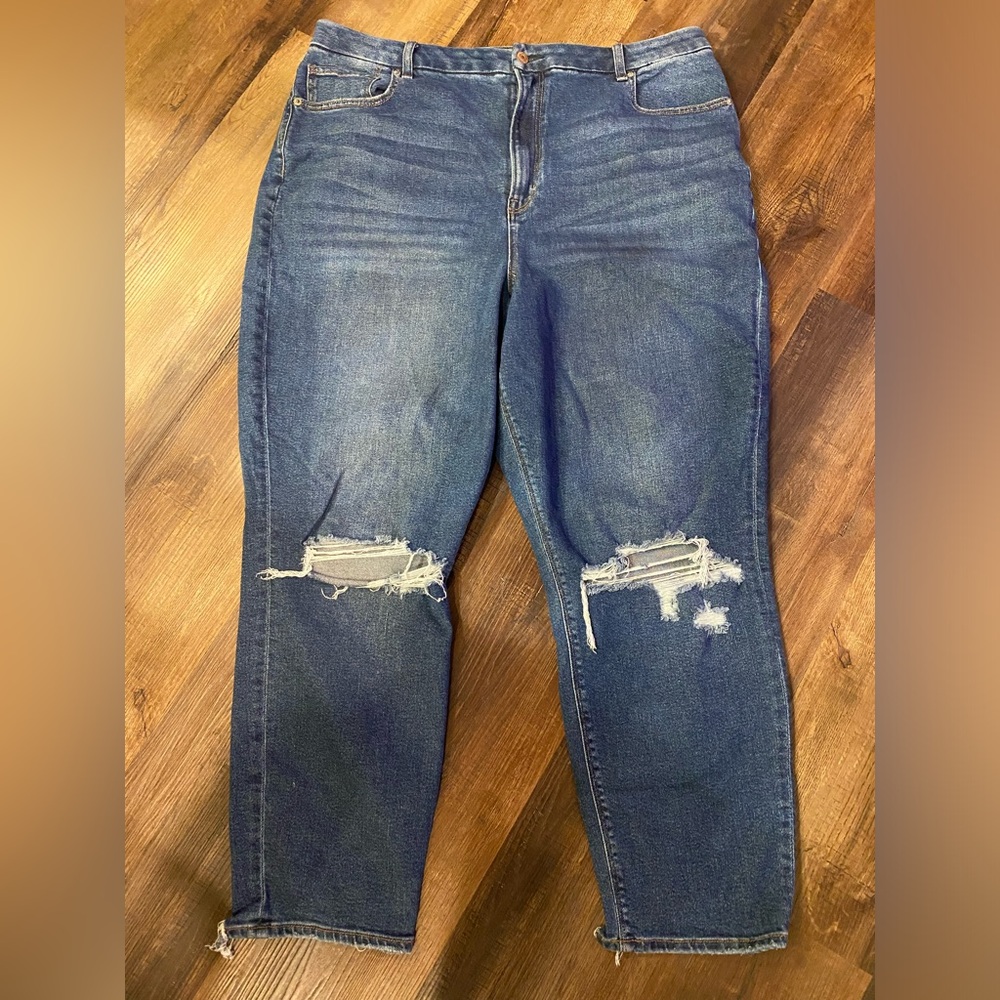 Curvy Mom Jeans 👖